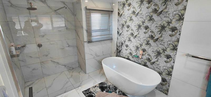 4 Bedroom Property for Sale in Baysvalley Free State
